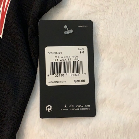 ⭐️HP⭐️ [ Air Jordan ] Black & Red Onesie 23 NWT - Picture 4 of 7